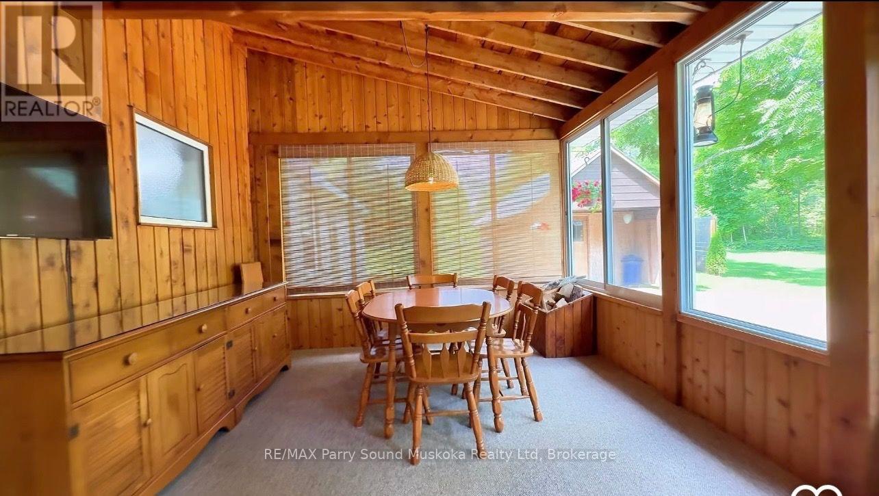 15 Victoria Street W, Seguin, Ontario  P0C 1J0 - Photo 35 - X13626500
