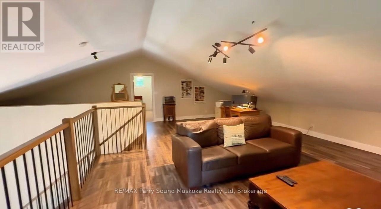 15 Victoria Street W, Seguin, Ontario  P0C 1J0 - Photo 29 - X13626500