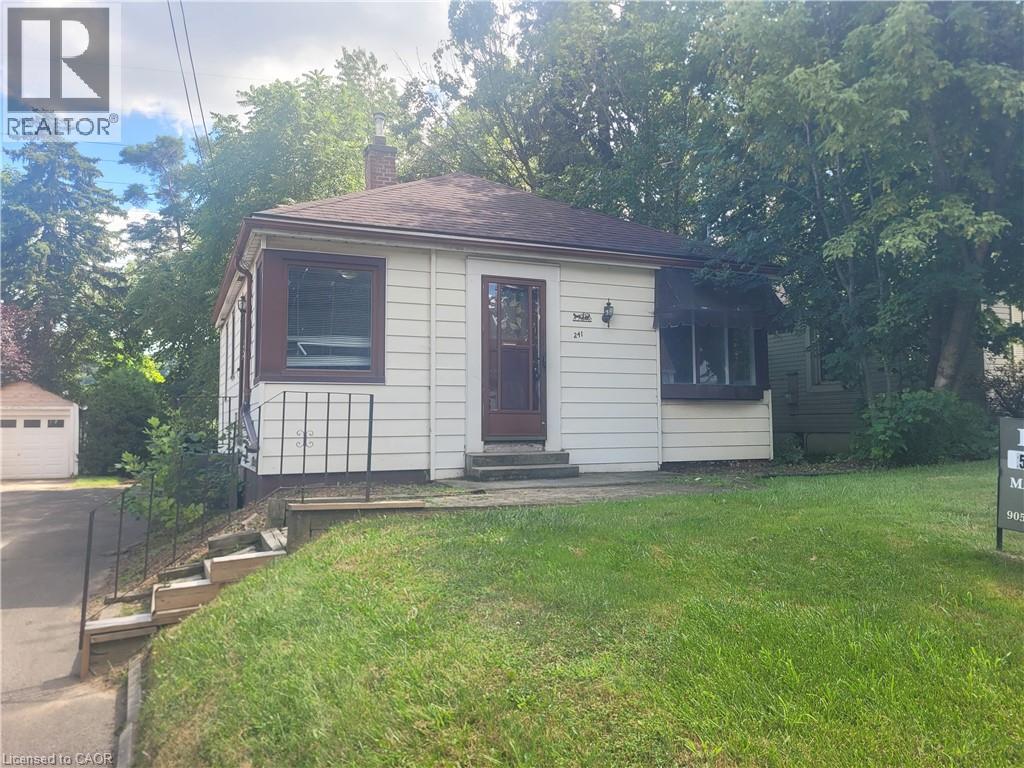 241 HADDON Avenue S, Hamilton, Ontario