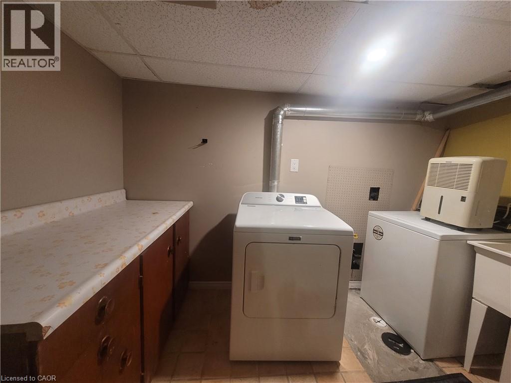 241 Haddon Avenue S, Hamilton, Ontario  L8S 1X9 - Photo 13 - 40856674
