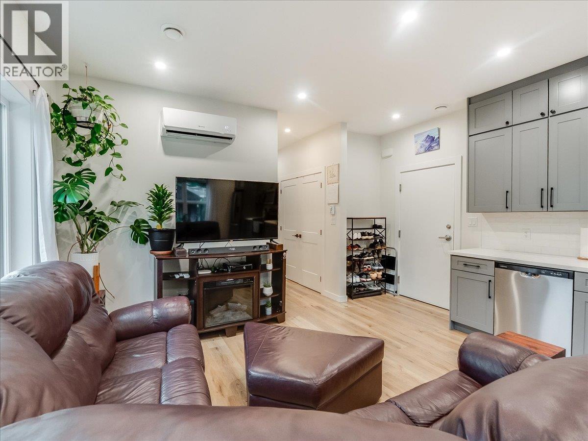 1224 Stanley Street Unit# D, Nelson, British Columbia  V1L 1P7 - Photo 7 - 10397285