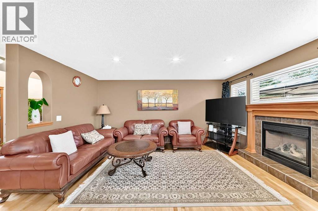 144 Cougarstone Common Sw, Calgary, Alberta  T3H 5P5 - Photo 14 - A2338157