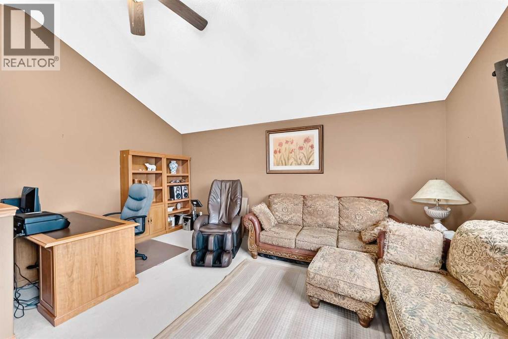 144 Cougarstone Common Sw, Calgary, Alberta  T3H 5P5 - Photo 32 - A2338157