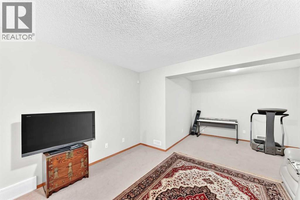144 Cougarstone Common Sw, Calgary, Alberta  T3H 5P5 - Photo 35 - A2338157