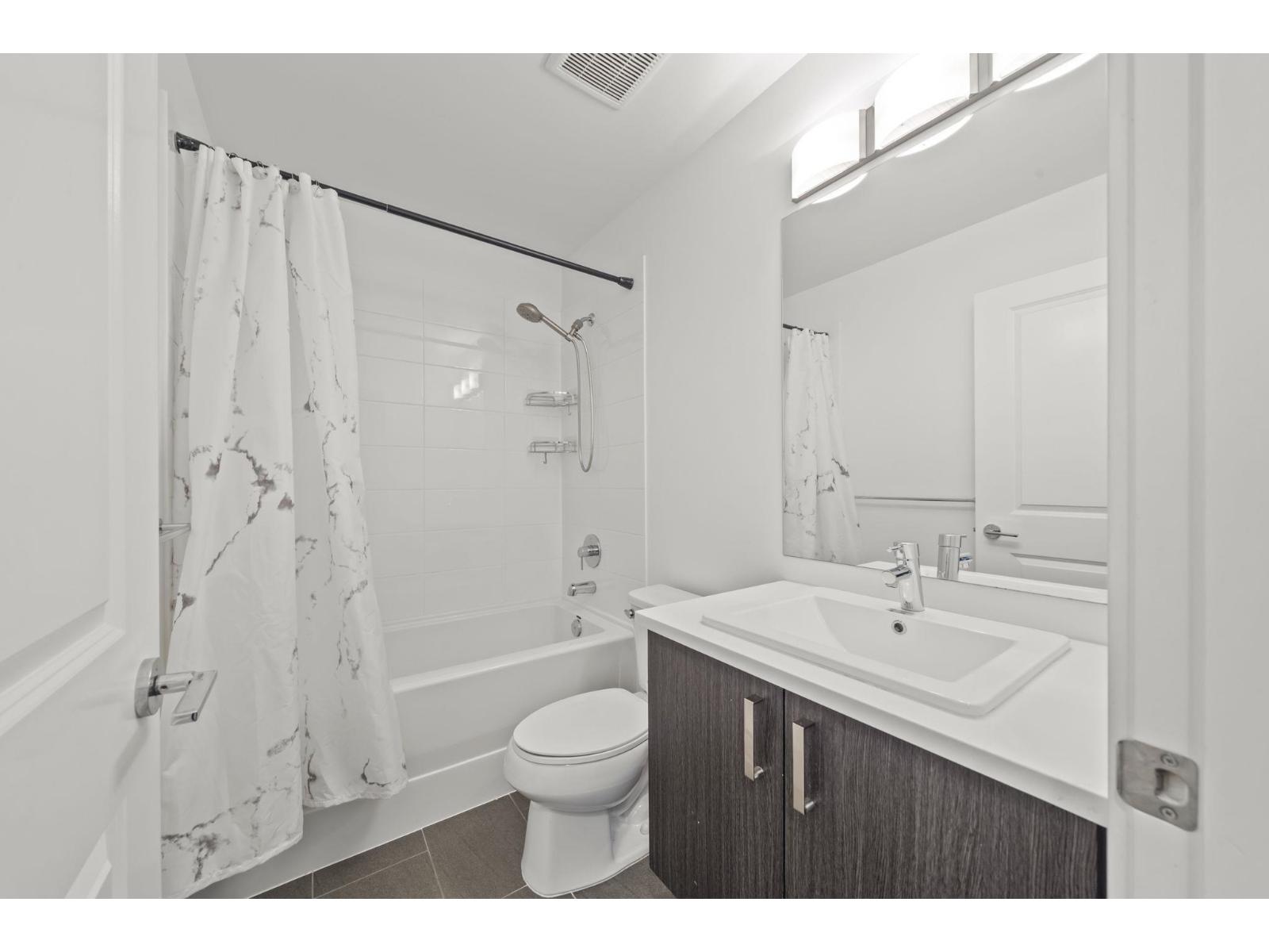 55 15340 Guildford Drive, Surrey, British Columbia  V3R 0C9 - Photo 14 - R3156874
