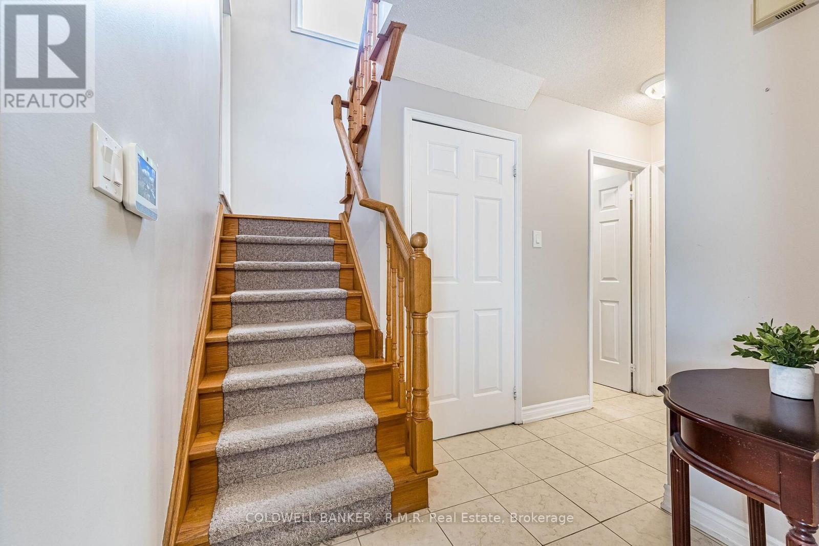 292 Ukraine Road, Mississauga, Ontario  L5B 3W6 - Photo 14 - W13688632