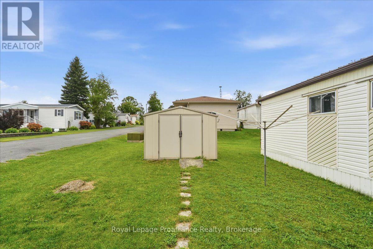 18 Cedar Street, Greater Napanee, Ontario  K7R 3L1 - Photo 24 - X13688676