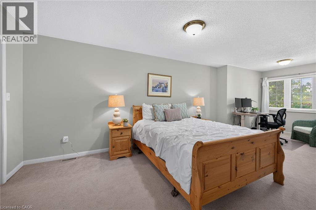 5660 Rosaline Road, Burlington, Ontario  L7L 6T4 - Photo 32 - 40850698