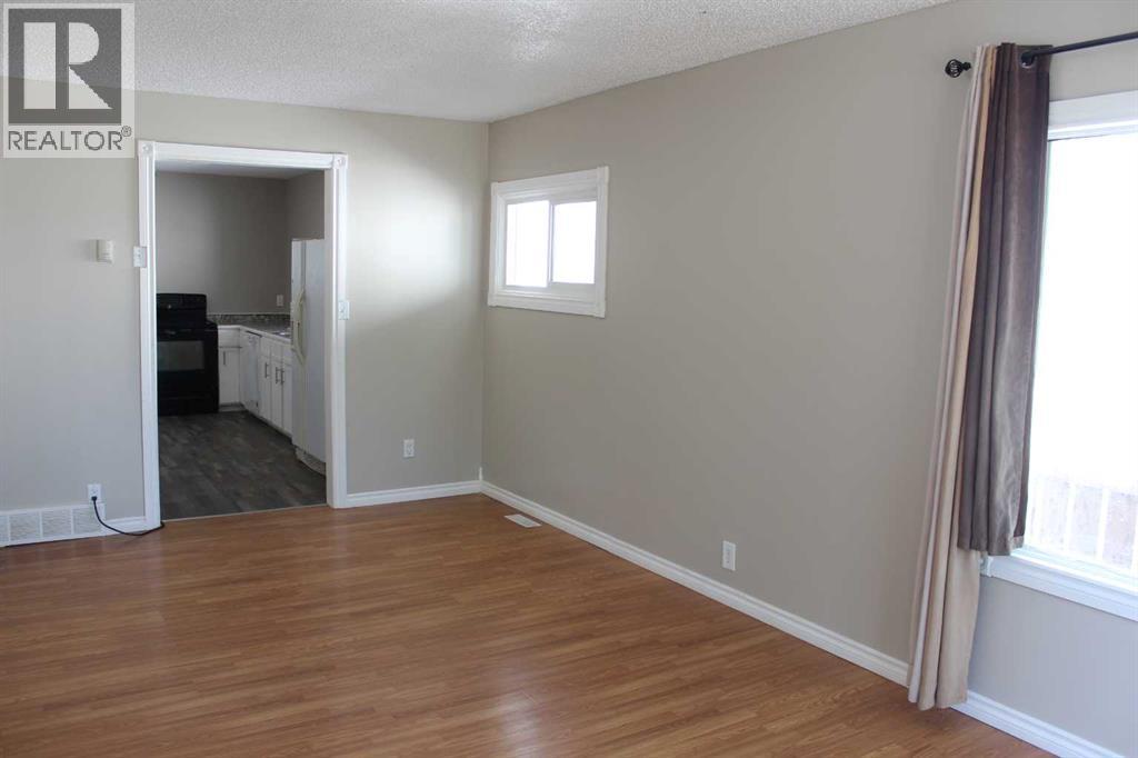 23 Pine Avenue W, Brooks, Alberta  T1A 0A1 - Photo 16 - A2335119