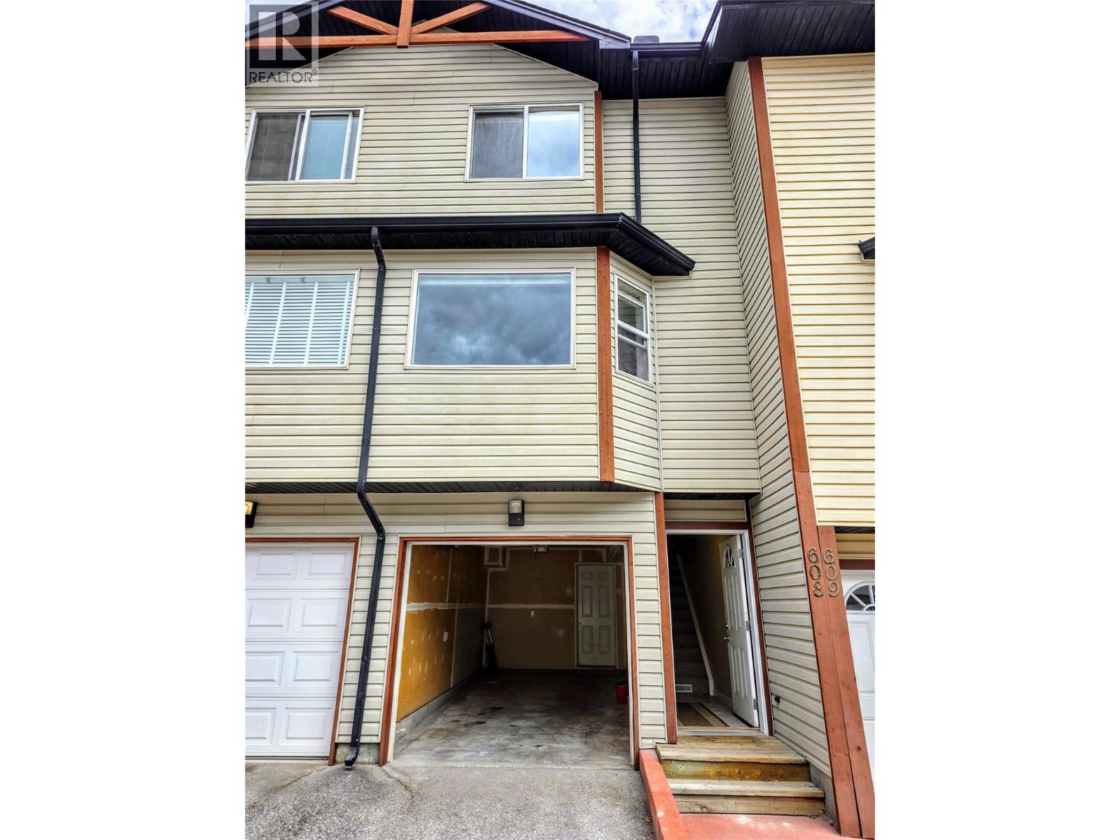 200 Black Forest Trail Unit# 608, Invermere, British Columbia  V0A 1K2 - Photo 7 - 10389549