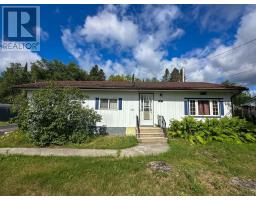 27 Aspen ST, Ear Falls, Ontario