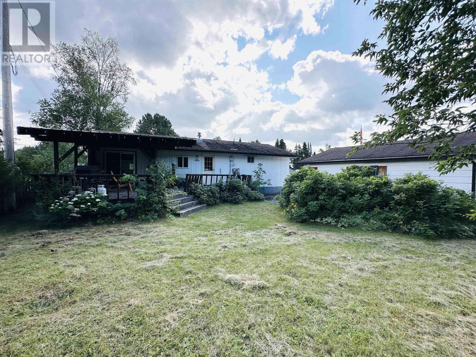 27 Aspen St, Ear Falls, Ontario  P0V 1T0 - Photo 15 - TB2602284
