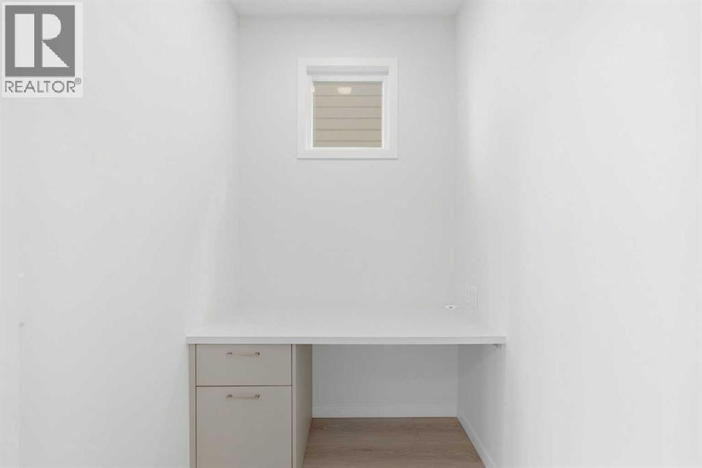 131 Royston Way NW, Calgary, Alberta  T3L 0N7 - Photo 20 - A2332838