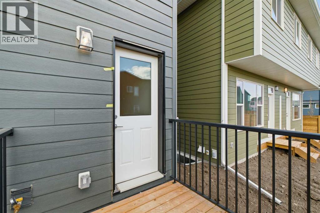 131 Royston Way NW, Calgary, Alberta  T3L 0N7 - Photo 38 - A2332838