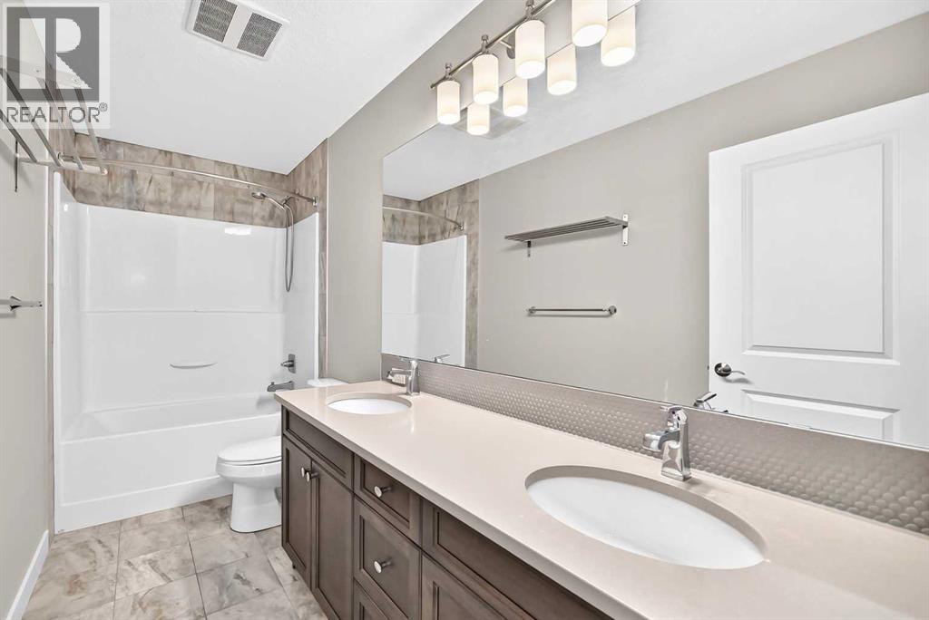 143 Stonemere Green, Chestermere, Alberta  T1X 0S2 - Photo 22 - A2337038