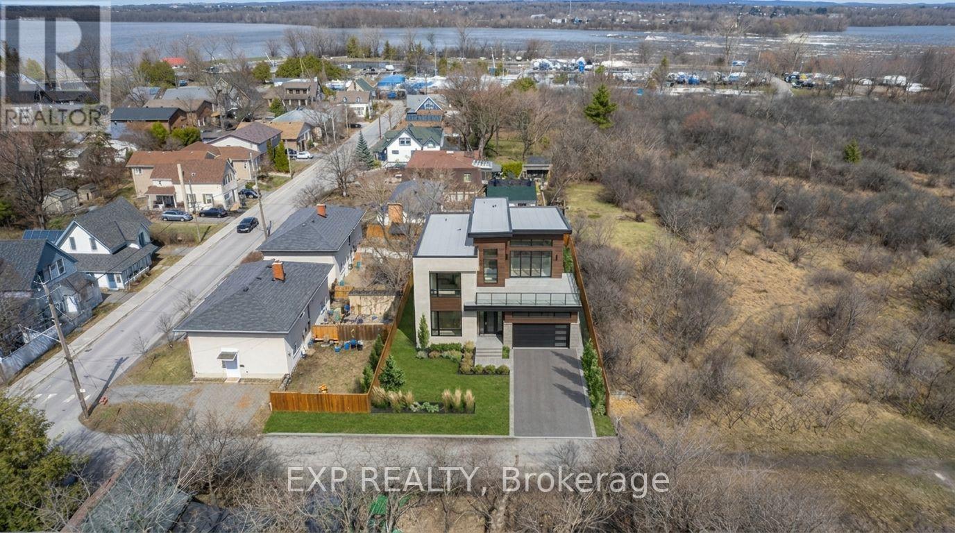 2725 Rowatt Street, Ottawa, Ontario  K2B 5W4 - Photo 4 - X13688648