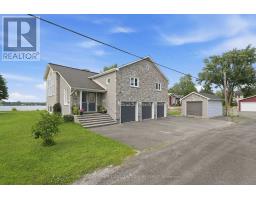 2985 LEO LANE, Ottawa, Ontario