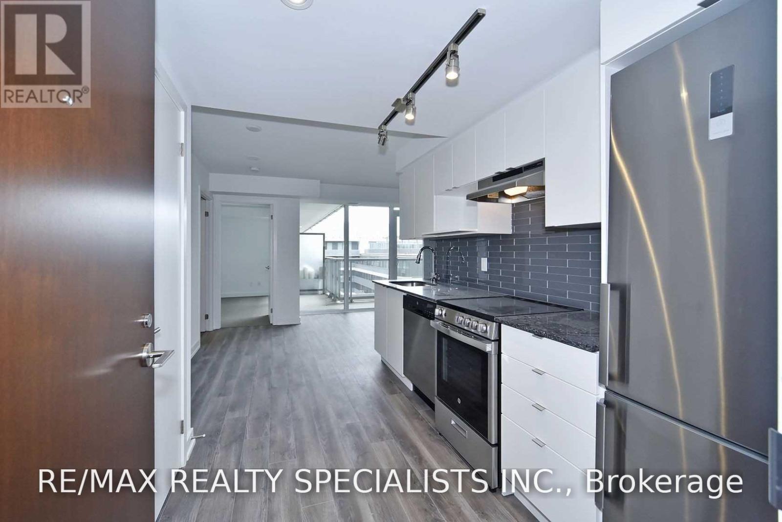 801 - 120 Varna Drive, Toronto, Ontario  M6A 1N3 - Photo 10 - C13688640