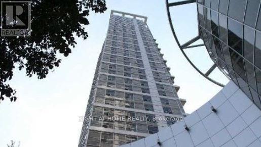 2016 - 36 LEE CENTRE DRIVE
