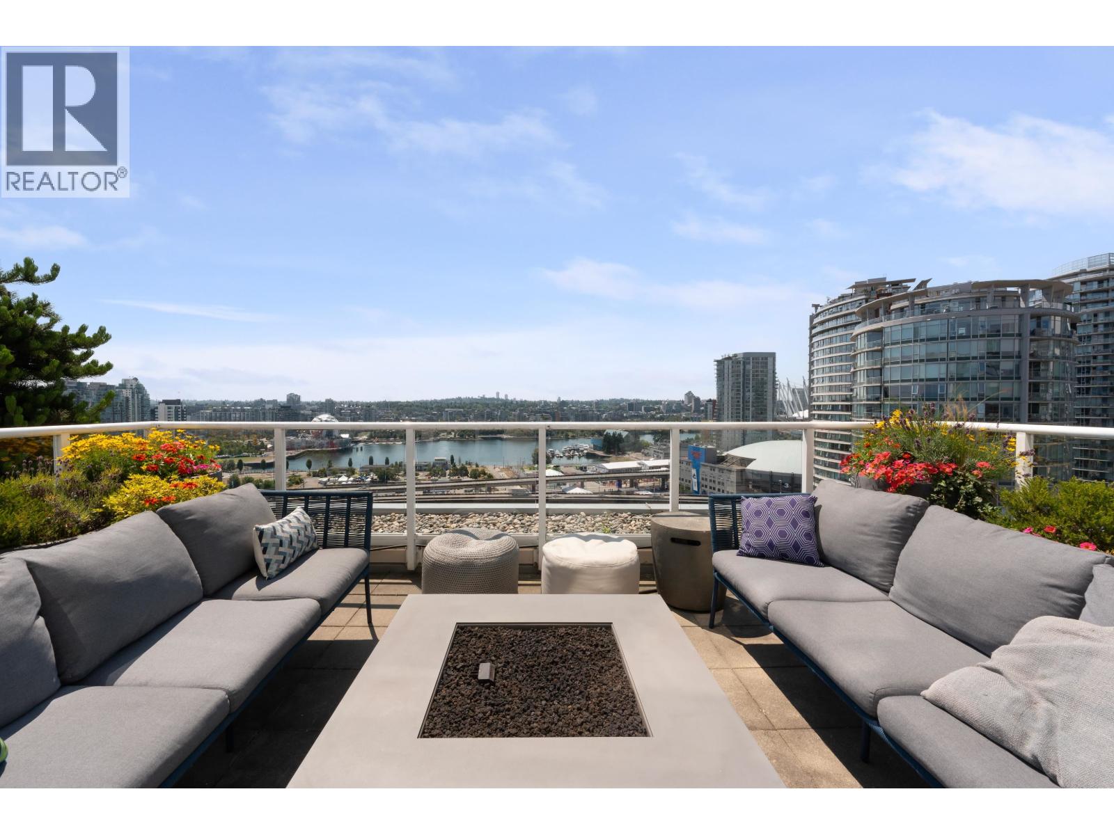 2405 550 Taylor Street, Vancouver, British Columbia  V6B 1R1 - Photo 24 - R3156843