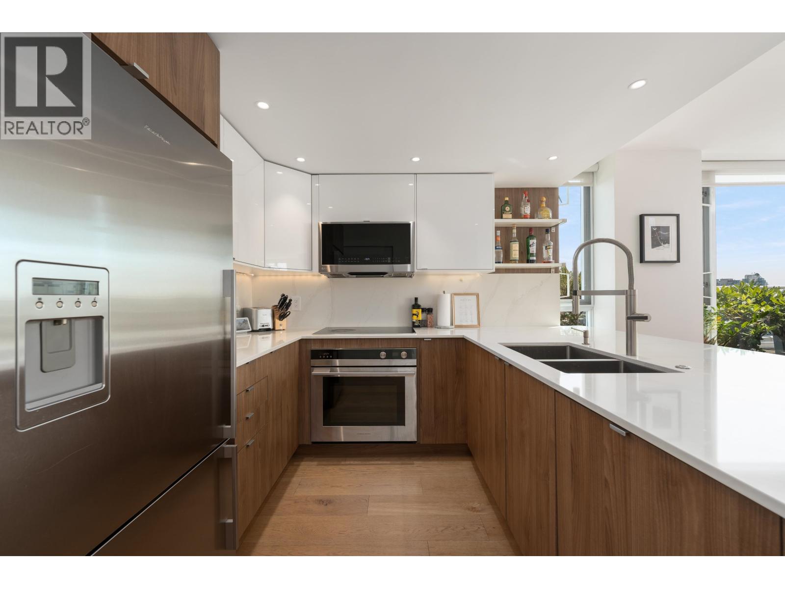2405 550 Taylor Street, Vancouver, British Columbia  V6B 1R1 - Photo 6 - R3156843