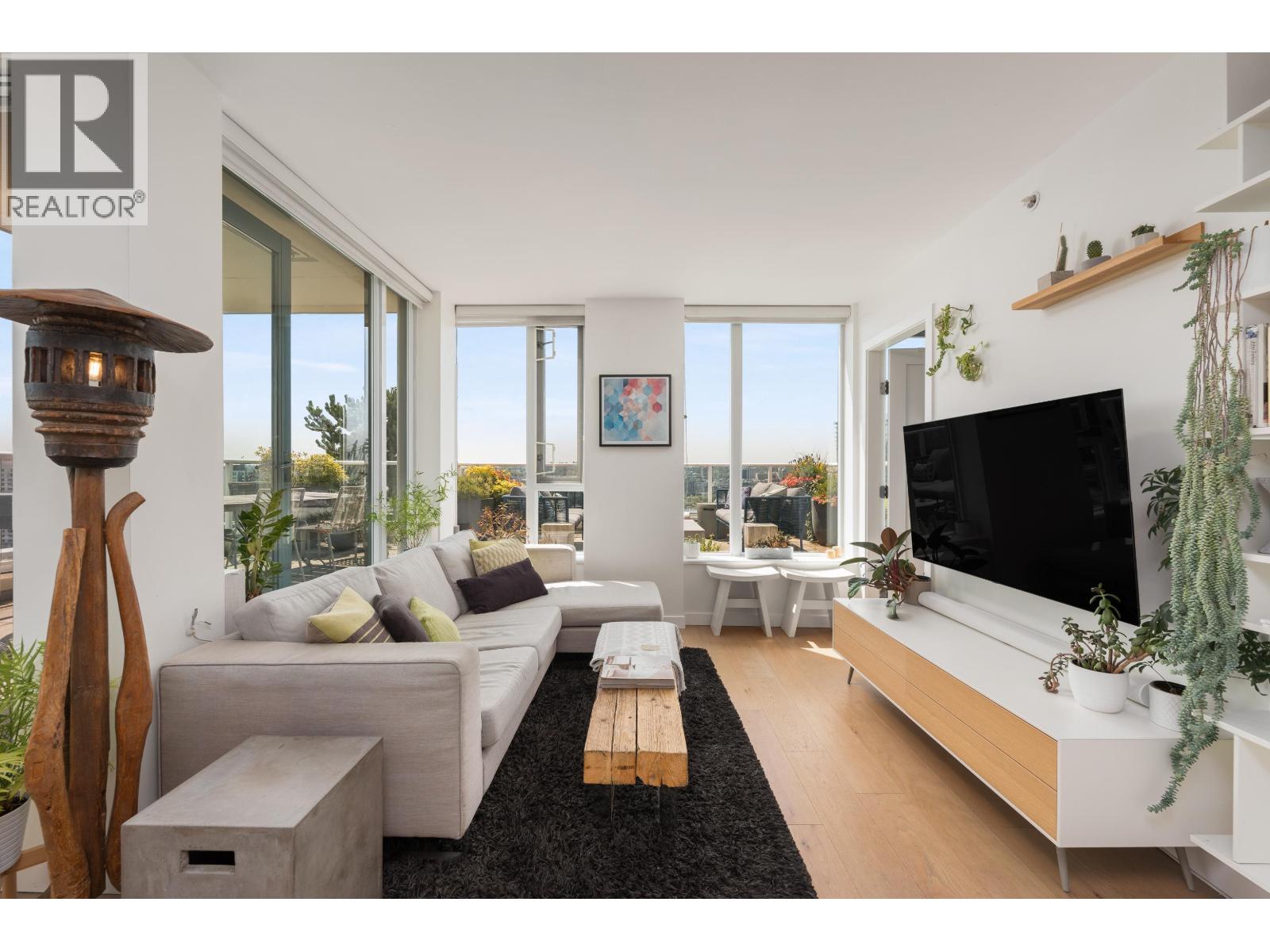 2405 550 Taylor Street, Vancouver, British Columbia  V6B 1R1 - Photo 9 - R3156843