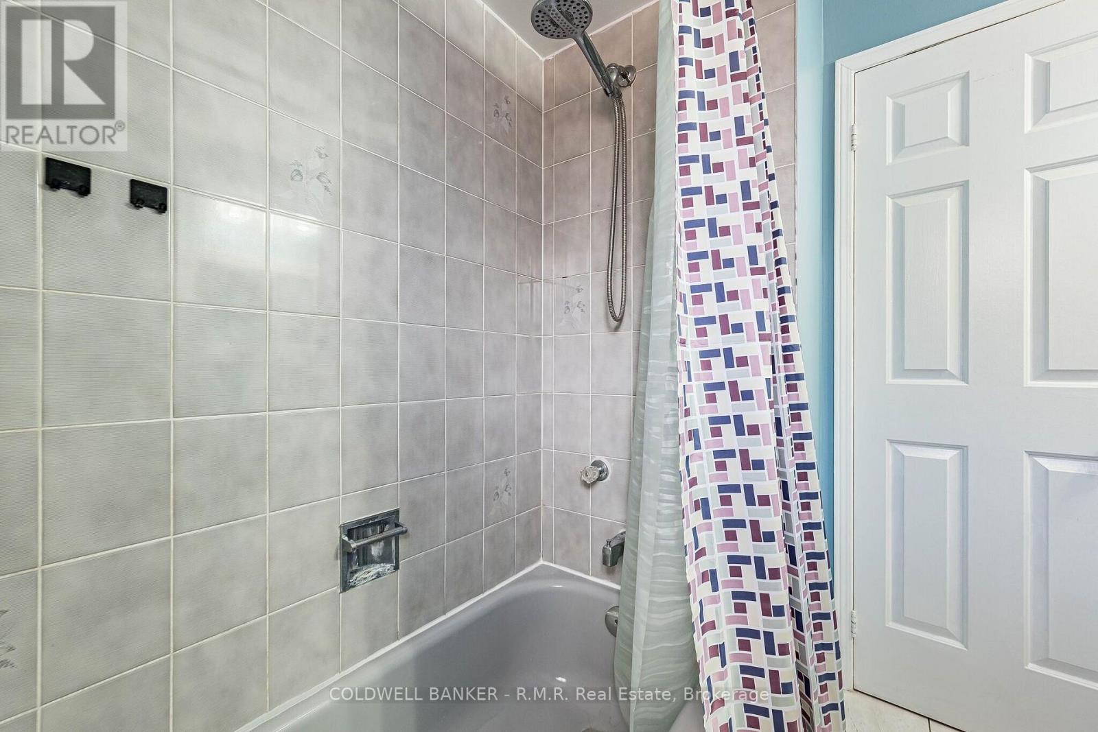 292 Ukraine Road, Mississauga, Ontario  L5B 3W6 - Photo 26 - W13688632