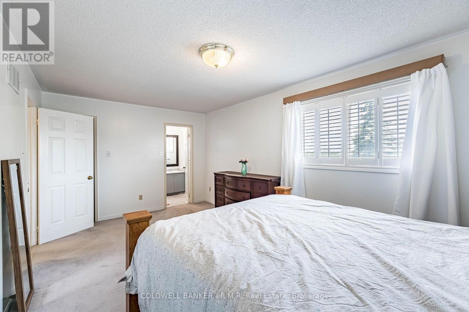 292 Ukraine Road, Mississauga, Ontario  L5B 3W6 - Photo 19 - W13688632
