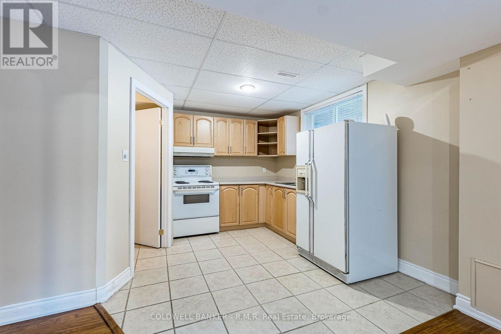 292 Ukraine Road, Mississauga, Ontario  L5B 3W6 - Photo 30 - W13688632