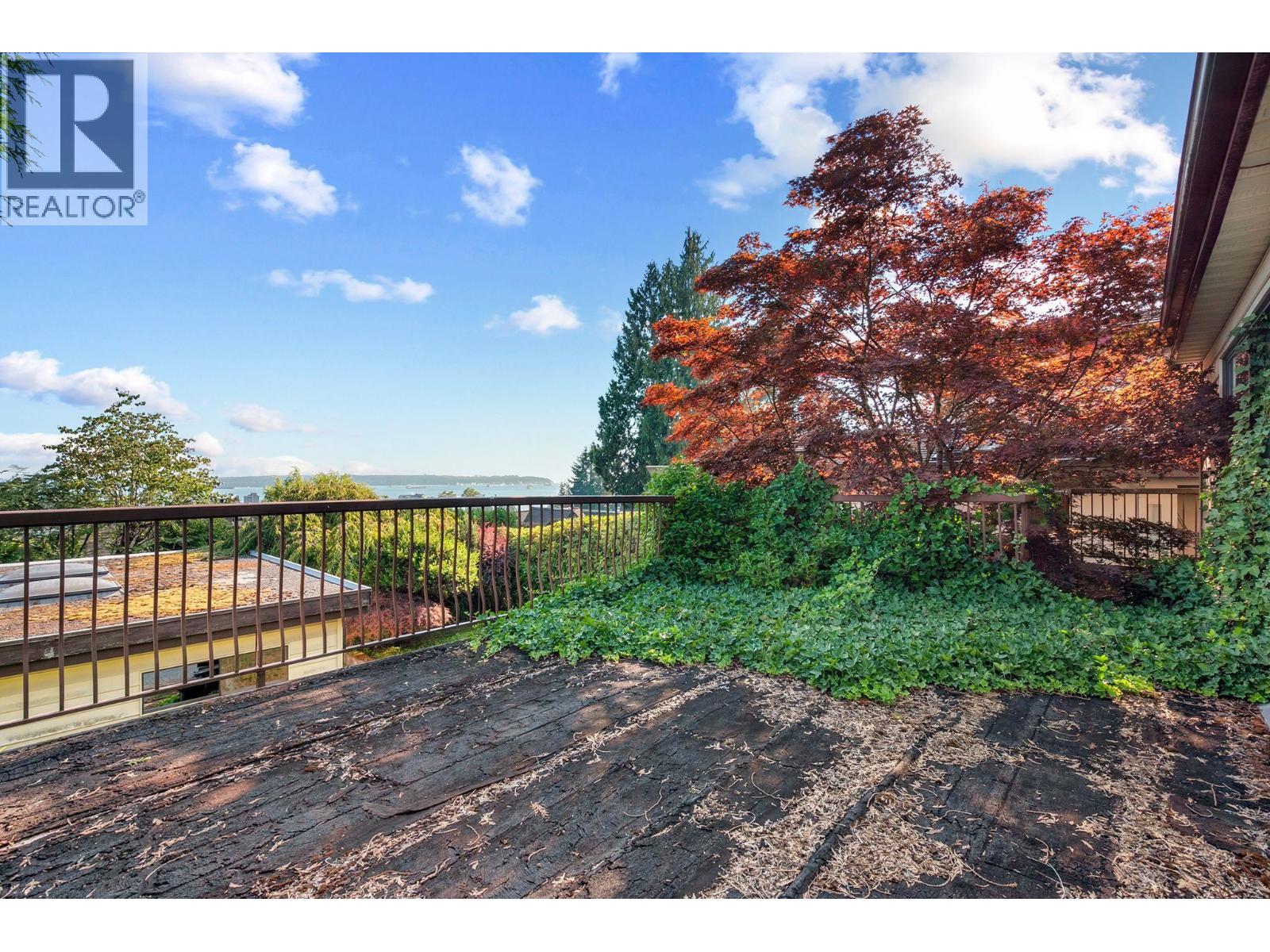 2138 Nelson Avenue, West Vancouver, British Columbia  V7V 2P7 - Photo 26 - R3156838