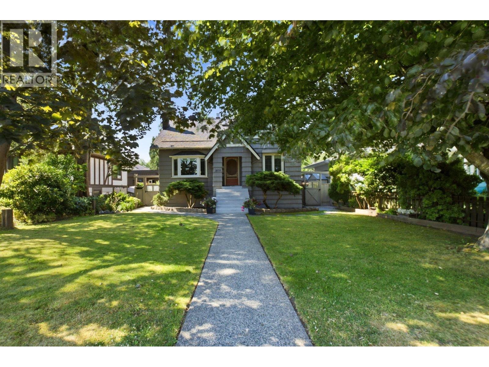 829 Eighth Avenue, New Westminster, British Columbia  V3M 2R4 - Photo 39 - R3156859