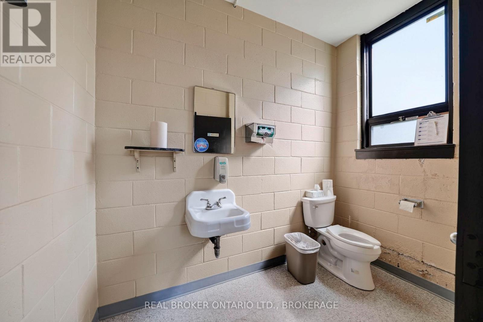 500 York Street, Cornwall, Ontario  K6J 3Z8 - Photo 13 - X13688672