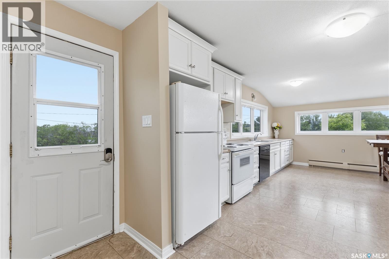 25 Qu'appelle Drive W, Lumsden, Saskatchewan  S0G 3C0 - Photo 12 - SK040893