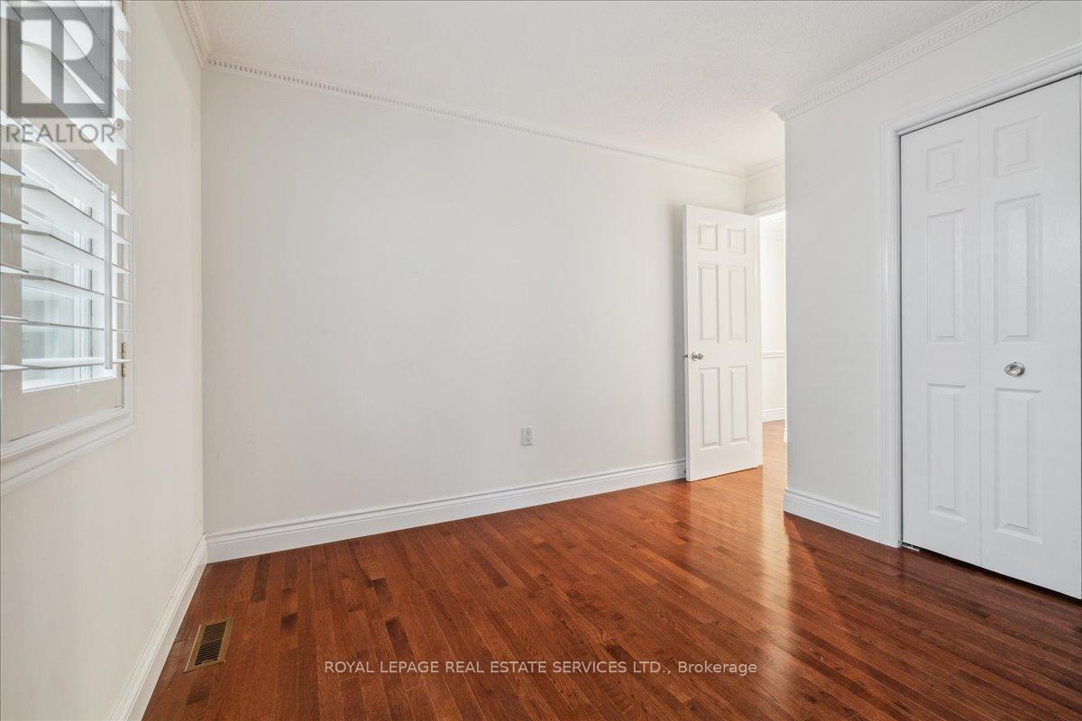 172 River Oaks Boulevard E, Oakville, Ontario  L6H 5N7 - Photo 24 - W13688678