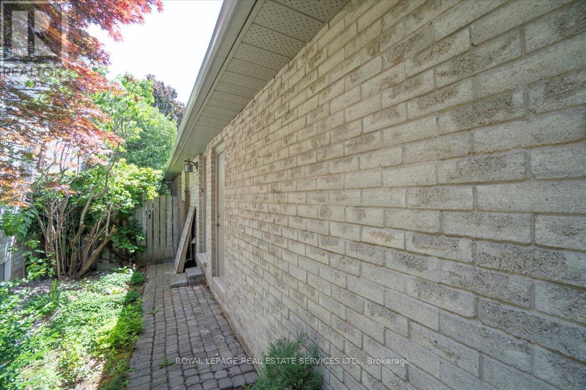 172 River Oaks Boulevard E, Oakville, Ontario  L6H 5N7 - Photo 27 - W13688678