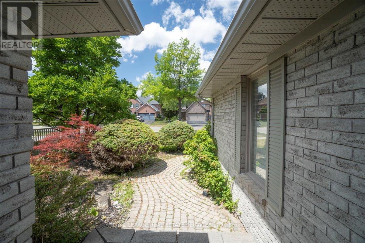 172 River Oaks Boulevard E, Oakville, Ontario  L6H 5N7 - Photo 28 - W13688678