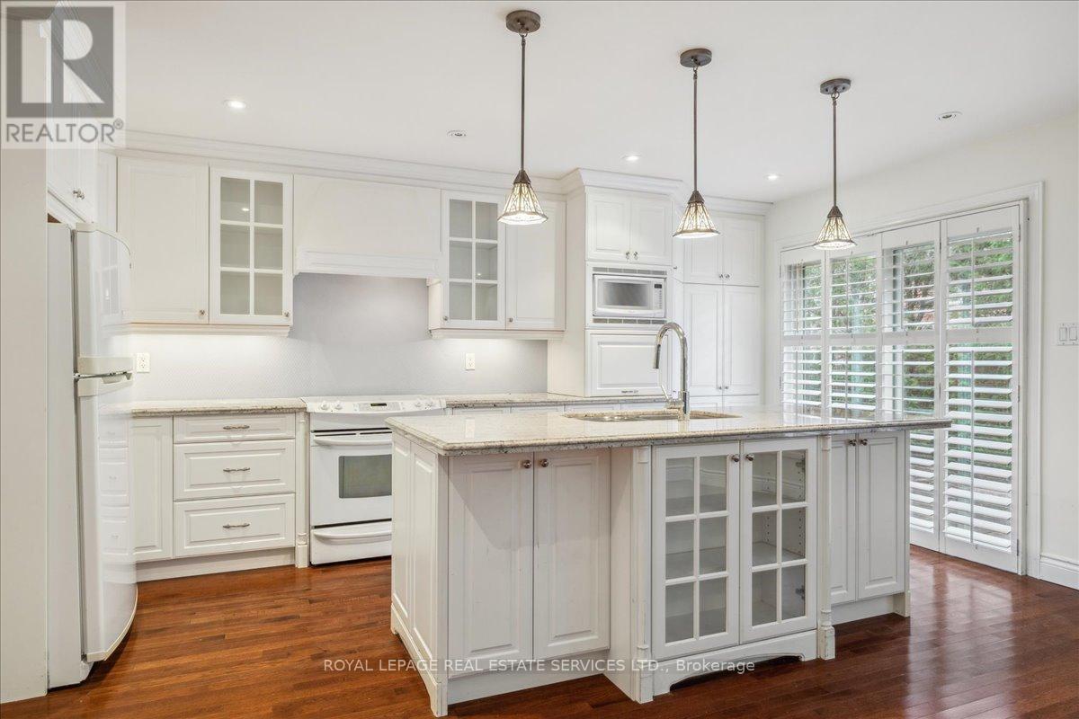 172 River Oaks Boulevard E, Oakville, Ontario  L6H 5N7 - Photo 9 - W13688678