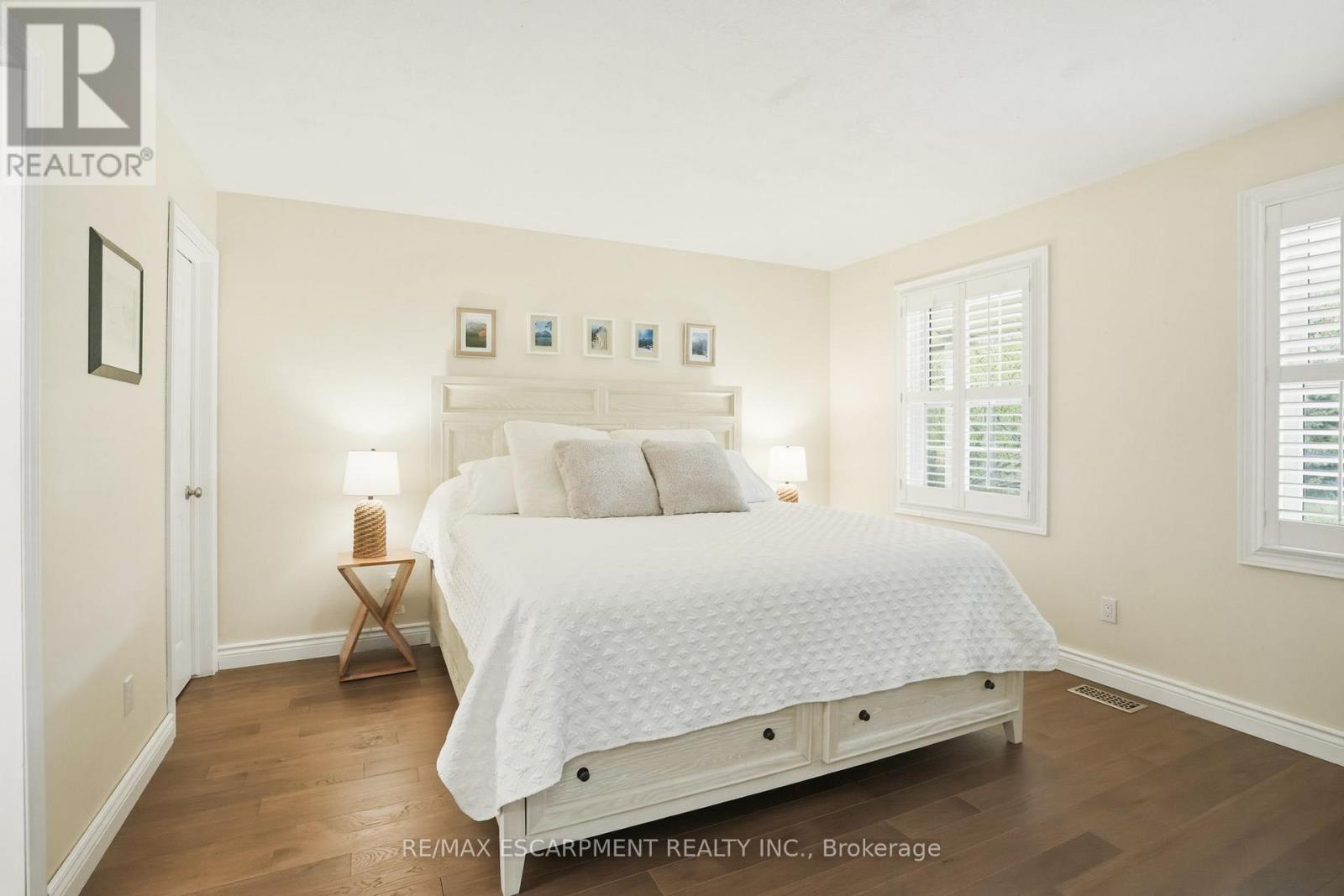 2000 15th Side Road, Milton, Ontario  L0P 1B0 - Photo 15 - W13688720