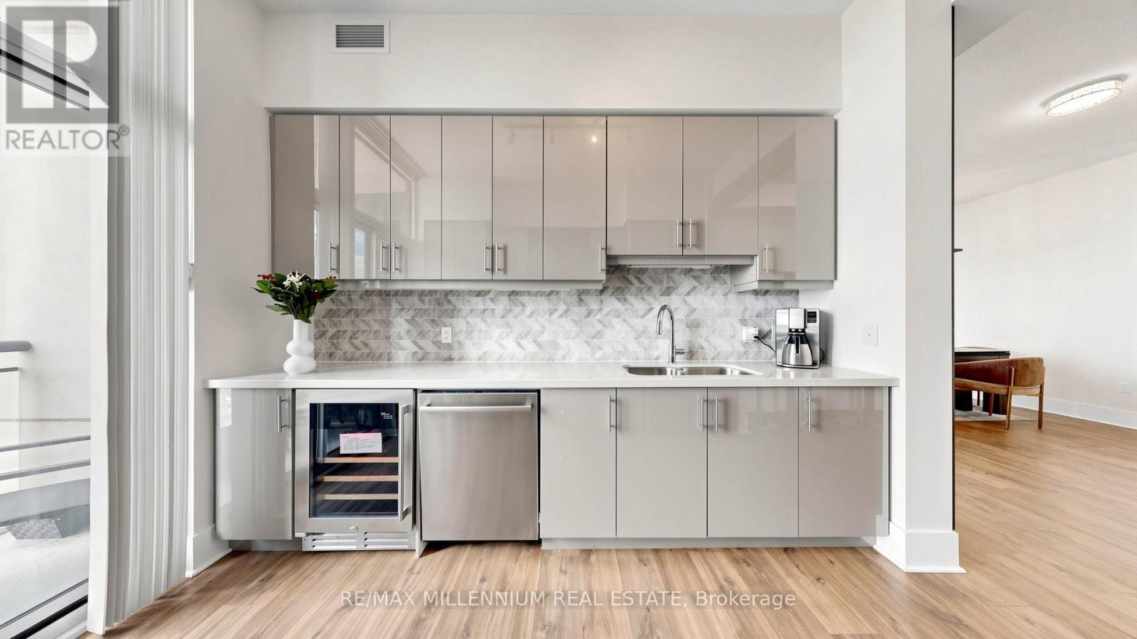 4606 - 3975 Grand Park Drive, Mississauga, Ontario  L5B 4M6 - Photo 16 - W13688732