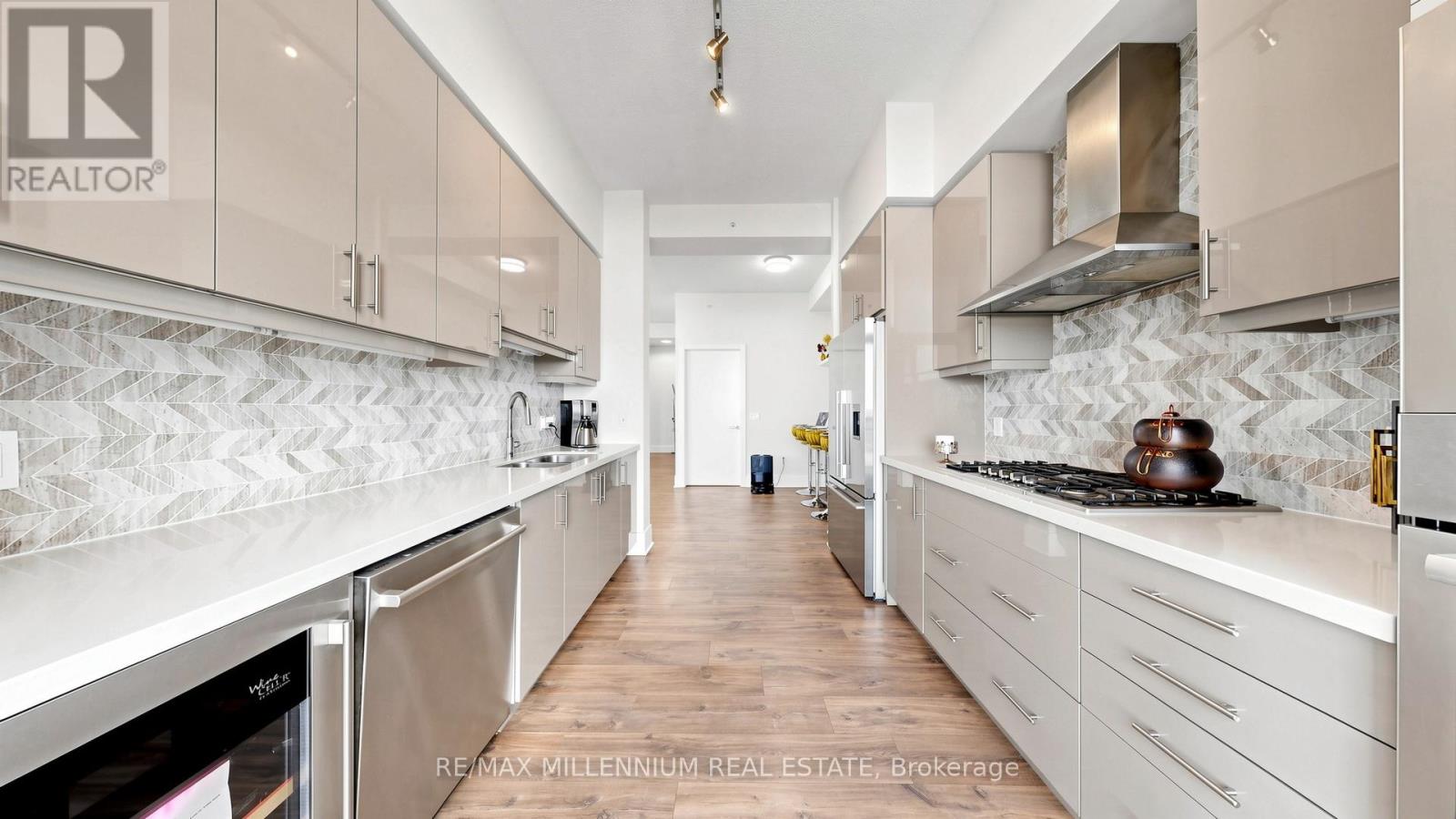 4606 - 3975 Grand Park Drive, Mississauga, Ontario  L5B 4M6 - Photo 17 - W13688732