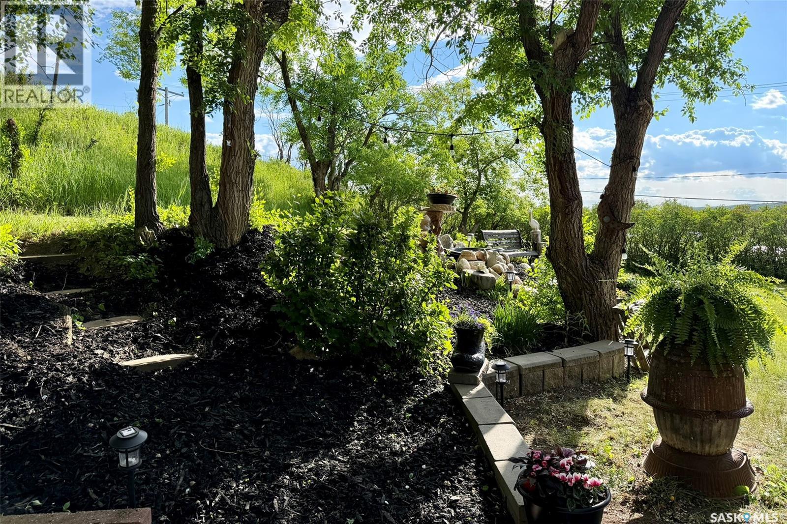 25 Qu'appelle Drive W, Lumsden, Saskatchewan  S0G 3C0 - Photo 45 - SK040893
