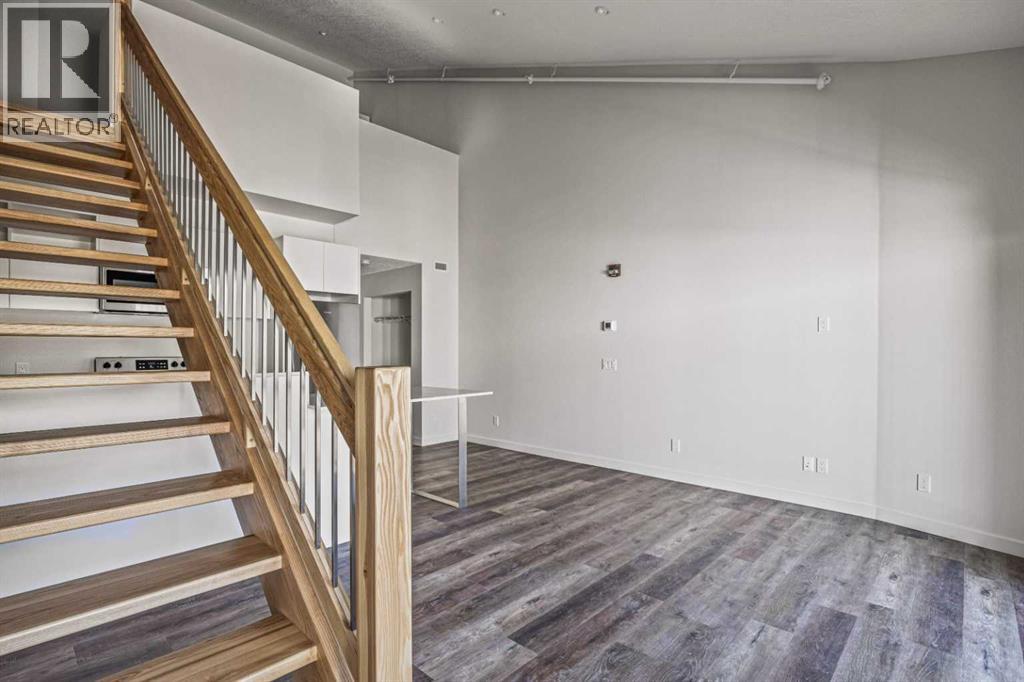 205b, 1 Industrial Place, Canmore, Alberta  T1W 1Y1 - Photo 7 - A2316428