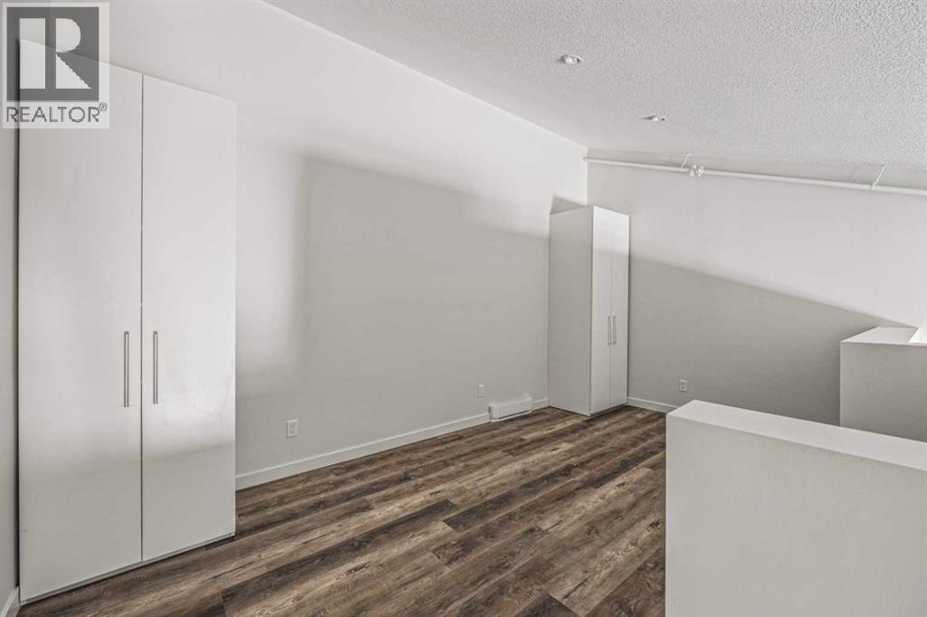 205b, 1 Industrial Place, Canmore, Alberta  T1W 1Y1 - Photo 11 - A2316428
