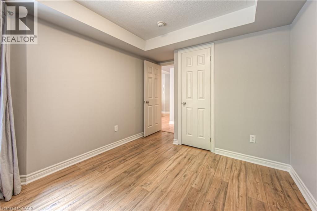 2420 Baronwood Drive Unit# 32-01, Oakville, Ontario  L6M 0X6 - Photo 29 - 40856481
