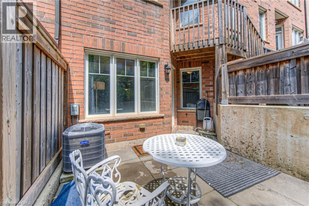 2420 Baronwood Drive Unit# 32-01, Oakville, Ontario  L6M 0X6 - Photo 33 - 40856481