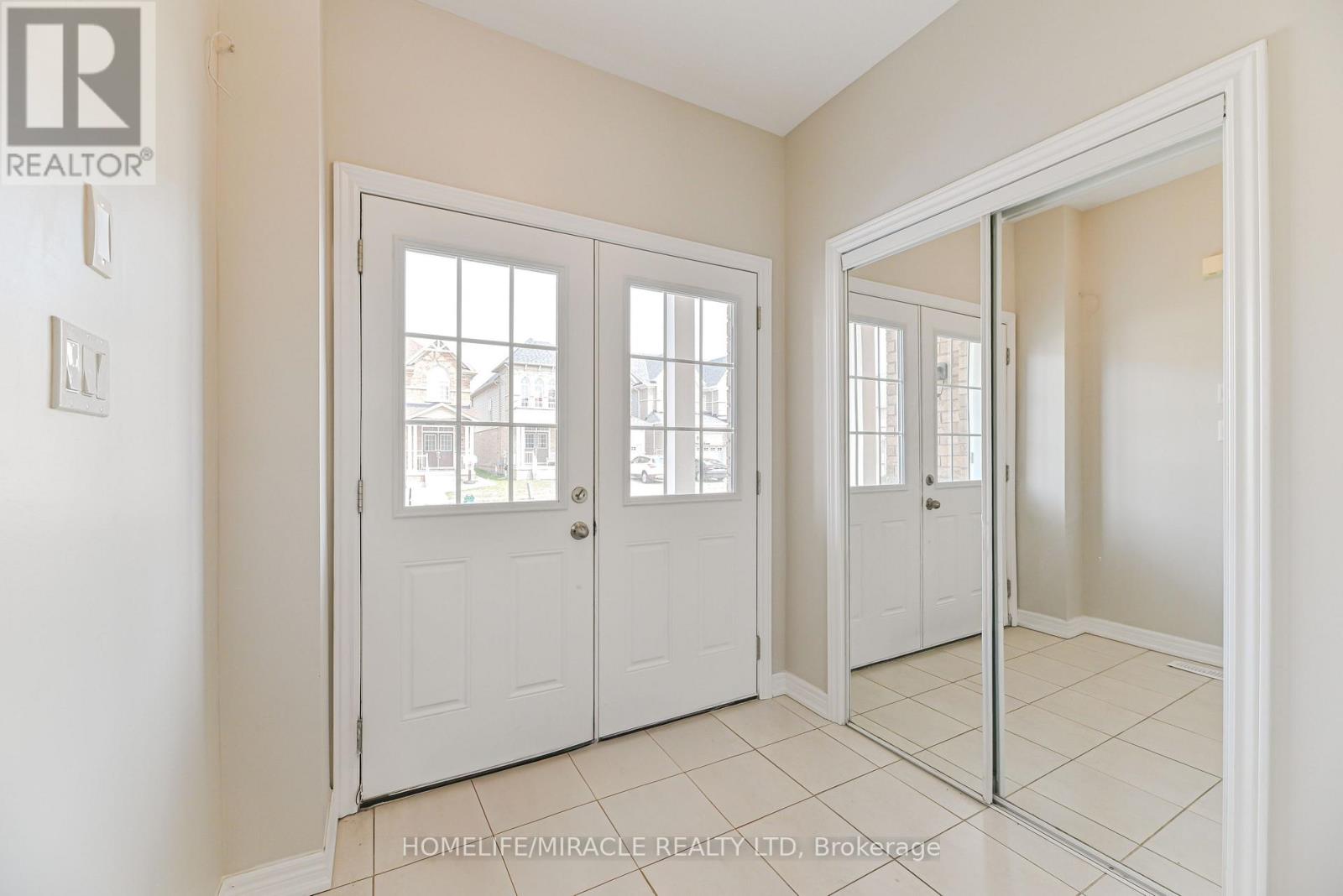 24 Weatherall Avenue, Cambridge, Ontario  N3H 0C4 - Photo 4 - X13688682