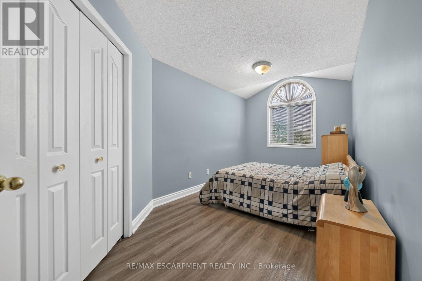 42 Hillgarden Drive, Hamilton, Ontario  L8J 3R3 - Photo 36 - X13688728