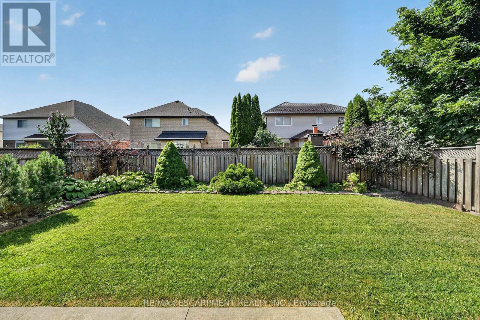 42 Hillgarden Drive, Hamilton, Ontario  L8J 3R3 - Photo 45 - X13688728