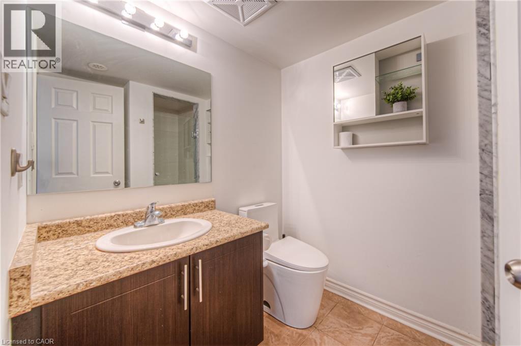 2420 Baronwood Drive Unit# 32-01, Oakville, Ontario  L6M 0X6 - Photo 26 - 40856481
