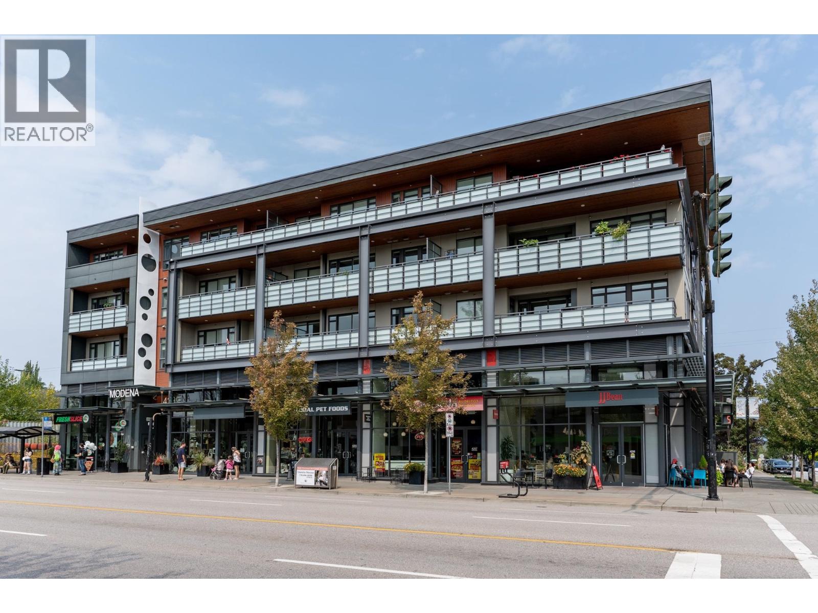 301 4289 HASTINGS STREET, Burnaby, British Columbia